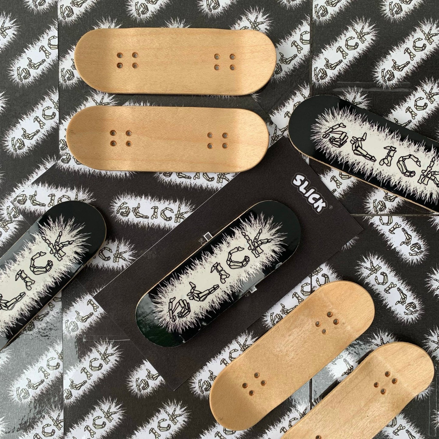 HAND SIGN BONES FINGERBOARD DECK